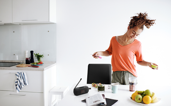 JBL Tuner 3 Portable DAB/DAB+/FM Bluetooth Radio with 6 Presets, Up to 15h Playtime