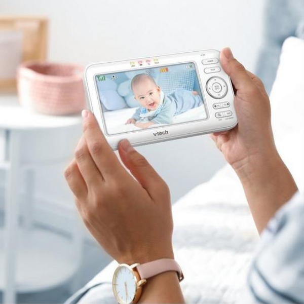 VTech Digital Baby Monitor | 5" Colour Screen | Ceiling Projection - White - VM5463