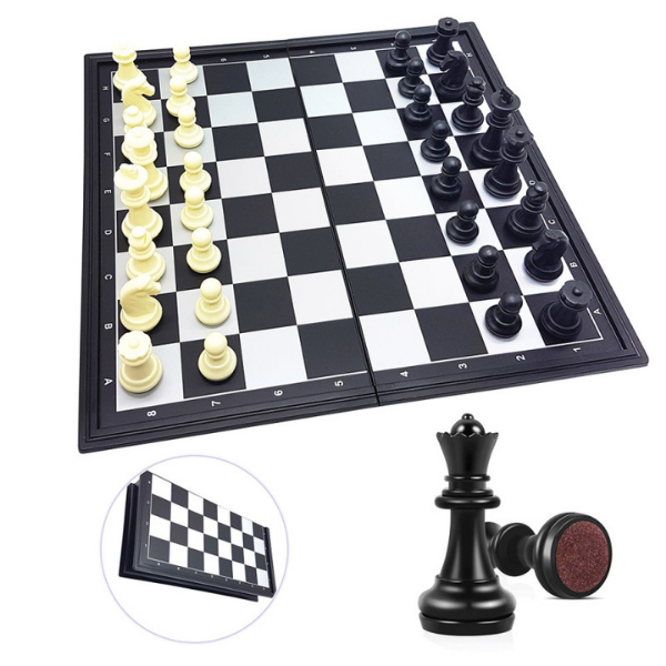 Lexibook Chessman Classic Magnetic & Foldable Chess Game | 7 Years + - Black/White - CGM320