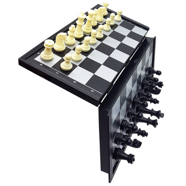 Lexibook Chessman Classic Magnetic & Foldable Chess Game | 7 Years + - Black/White - CGM320